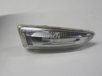 13273104 Повторитель на крыло правый GM Astra J (2010 - 2017)