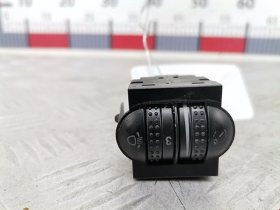 3B0941333C Кнопка корректора фар Volkswagen Passat 5 (1996-2000) 1998 ,