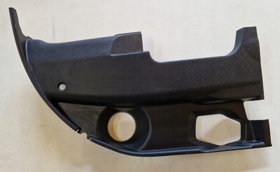 8E0103927C крышка камеры двигателя audi a4 b6 b7