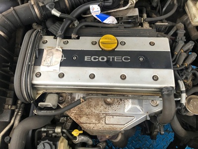 1.8VECTRAKOMPLETNY двигатель 1.8 opel vectra b astra г в сборе x18xe