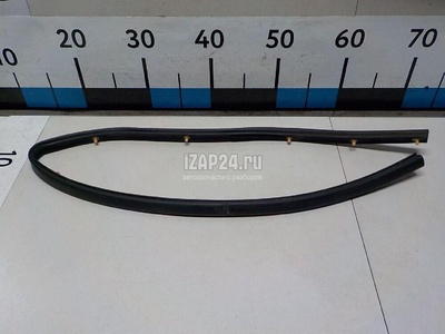 BHN956750 Уплотнитель капота Mazda Mazda 3 (BM/BN) (2013 - 2018)