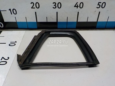 BHN972651 Уплотнитель форточки правой Mazda Mazda 3 (BM/BN) (2013 - 2018)