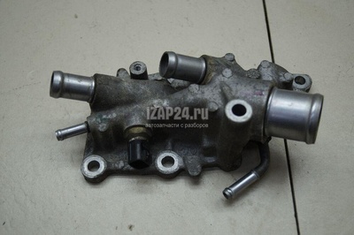 110604754R Фланец двигателя системы охлаждения Renault Logan II 2014