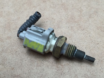 8942233030 rav4 iv 2.0 d4d датчик температуры радиатора