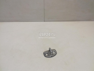 1U0837033B Ответная часть замка двери VAG Octavia (1997 - 2000)