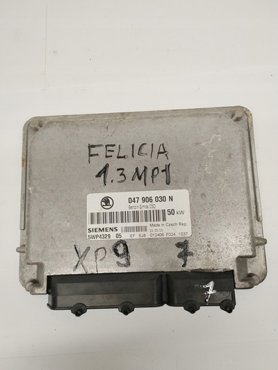 047906030N5WP4326 блок управления двигателя skoda felicia 1.3mpi 047906030n