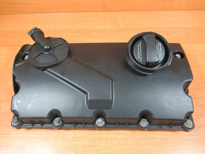 038103469rdekiel крышка клапонов audi a4 b5 b6 1 , 9 tdi 038103469r