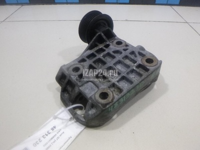 059903143Q Кронштейн генератора VAG Q7 [4L] (2005 - 2015)