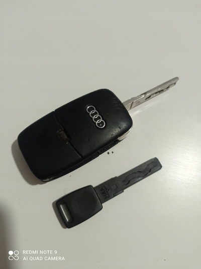 06A906461E ключ пульт audi a4 b6 a2 8z0837231d