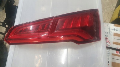 80A945094A фара правый задняя в крышку audi q5 80a 80a945094