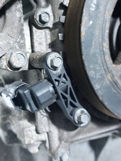 6M8G6C315 Датчик коленвала L3. Mazda 5 CR 2007 6M8G-6C315