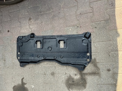 4M0804033C audi q7 4m крышка шасси