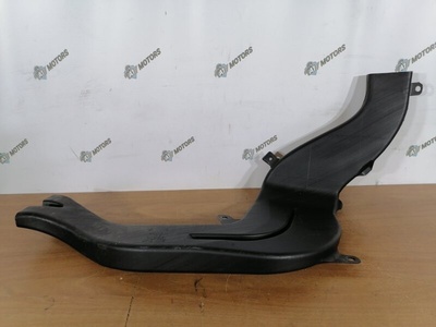 51477058144 воздуховод BMW 3-Series E90 2009