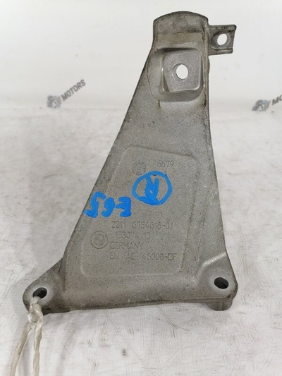 22116754616 кронштейн BMW 7-Series E65 2002