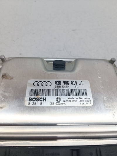038906019JT Блок управления двигателем Audi A4 2002