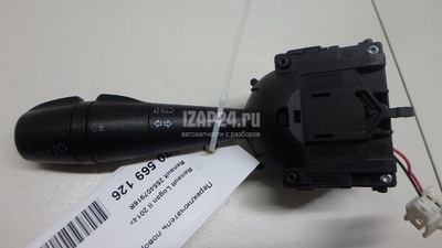 255407916R Переключатель поворотов подрулевой Renault Logan II 2014