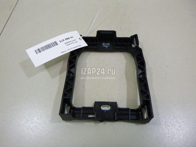 5TA863525B Кронштейн (сопут. товар) VAG Tiguan 2016
