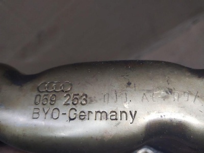 059253034AC Коллектор выпускной Audi A4 B8 2011
