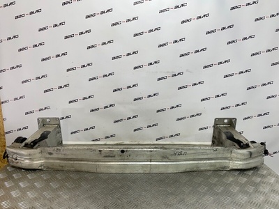 8k0807113b усилитель бампера Audi A4 B8 2010