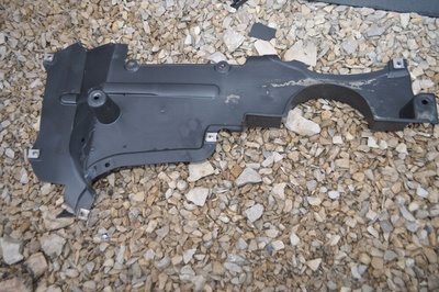8Z0804840A audi a2 крышка шасси