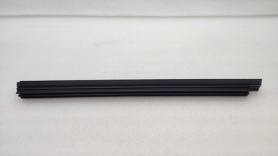6817433101 Уплотнитель стекла двери Toyota Camry 70 2021 , 68174-33100
