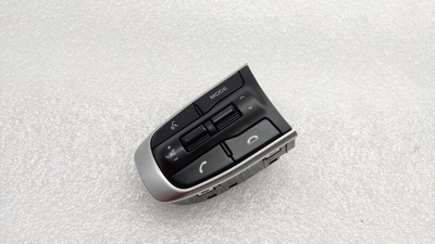 96710L2030 Кнопки на руль Kia K5 DL3 2020