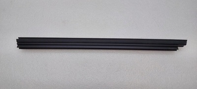 6817433101 Уплотнитель стекла двери Toyota Camry 70 2021 , 68174-33100