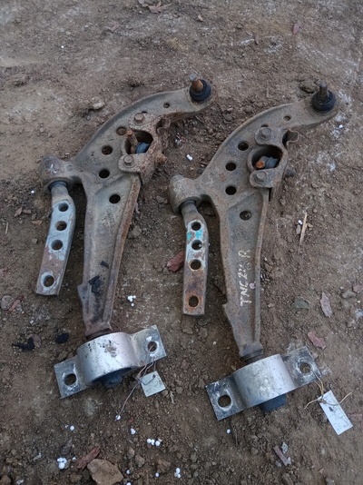 545004N000 Рычаг Nissan SERENA PC24, PNC24, RC24, TC24, TNC24, VC24, VNC24 54500-4N000/545014N000