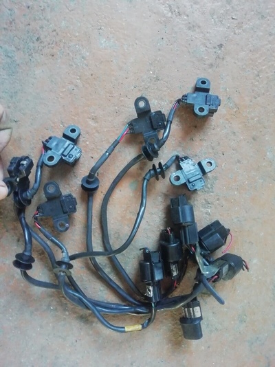 MD327122 Датчик положения коленвала Mitsubishi GALANT CJ4A, CJ5A, CK4A, CK5A, CK5AR, CM5A /J5T25373A