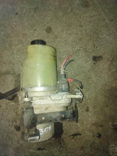 4M513K514BD НАСОС гидроусилителя руля Ford FOCUS CB4, DA3, DB