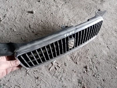 531111A350 РЕШЕТКА РАДИАТОРА Toyota SPRINTER AE110/AE111/AE115/EE110/EE111 53111-1A350