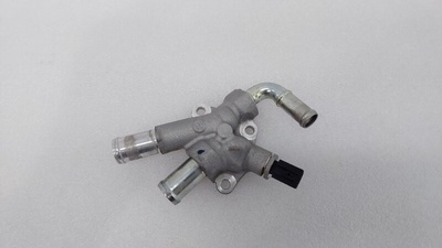 1635125040 Фланец системы охлаждения Toyota RAV4 AXAH54 2021