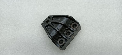 21825L1250 Кронштейн двигателя Kia K5 DL3 2021