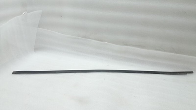 8T0854544E Уплотнитель (наружный) Audi A5 8T 2010