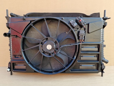BK218C607BA комплект радиатор transit custom 2.0ecoblue tdci