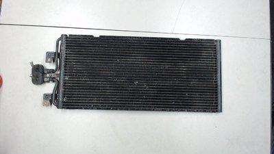 701820413D Радиатор кондиционера Volkswagen Transporter 4 1991-2003 1992