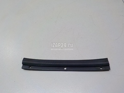 3T0823707 Уплотнитель капота VAG Superb (2008 - 2015)