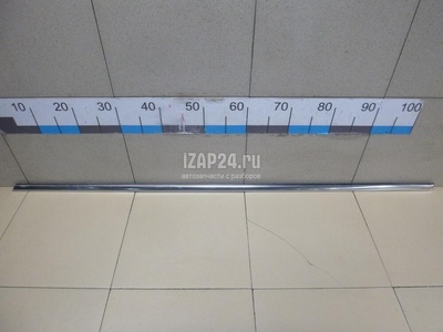3T0837475A Накладка стекла переднего левого VAG Superb (2008 - 2015)