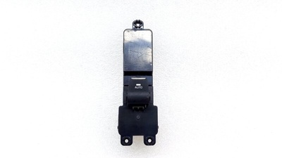 93575D35004X Кнопка стеклоподъемника Hyundai Tucson TL 2019 , 93575D3500