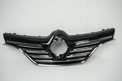 622568380R megane iv 16 - 20 решетка радиатора хром под радар оч.