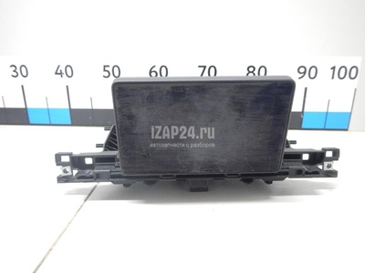8W8919604 Дисплей информационный VAG A4 [B9] 2015