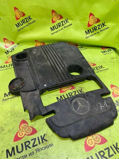 A2710101267 крышка двигателя MERCEDES C-CLASS W204 2011