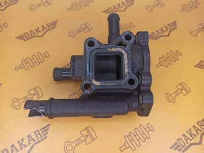55577073 корпус термостата Opel Astra L48 2010 , 55353311
