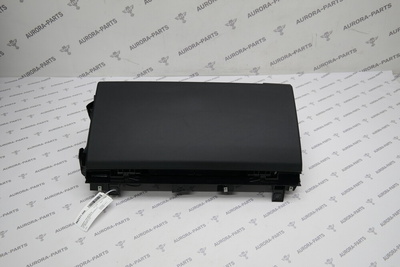 LR084589 Бардачок нижний (Ящик перчаточный) Land Rover Range Rover Sport L494 2013