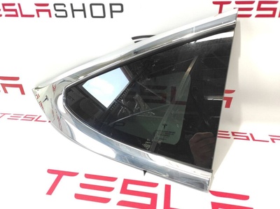 103490780F стекло кузовное боковое правое Tesla Model X 2017 1034907-80-F