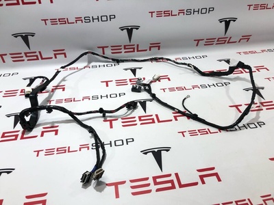 103288100F Проводка двери Tesla Model X 2017 1032881-00-F