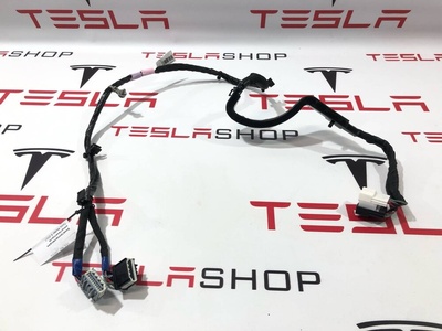 106340500F Проводка двери Tesla Model X 2017 1063405-00-F