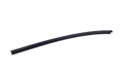 83231A2000 Уплотнитель стекла двери Kia Ceed JD 2015