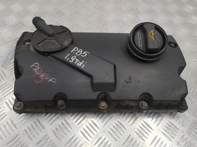 038103469R Клапанная крышка Volkswagen Passat B5+ (GP) 2002