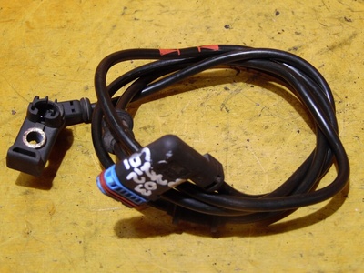 A2035400309 датчик колодки 2.2cdi мерседес w203